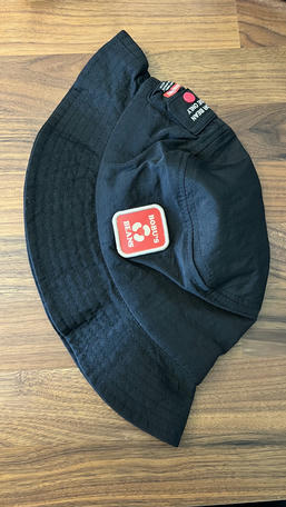 Azuki Bobu Bucket Hat Size MEDIUM