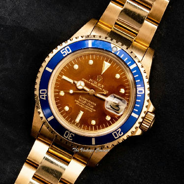 Rolex Submariner 18K Yellow Gold Gold Tropical Dial 1680 w/ Bracelet from 1977 1680_C03686